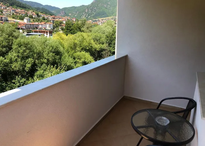 кристияна デヴィン